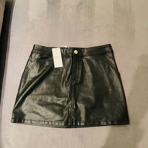 Lilly Pulitzer Black Mini Skirt